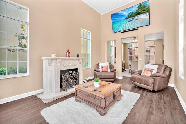 516 SW 147th Terrace 4-43, Pembroke Pines, FL 33027