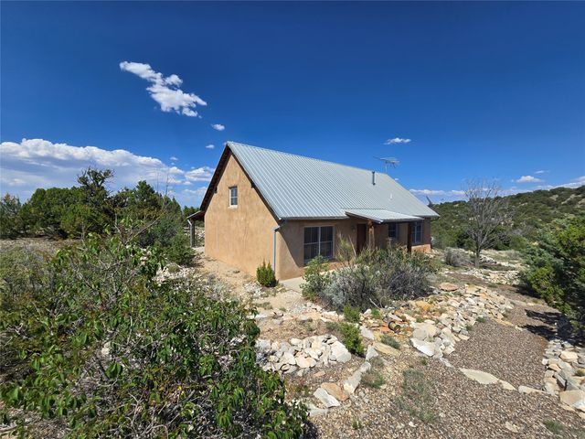 27 Hanuman, Cerrillos, NM 87010