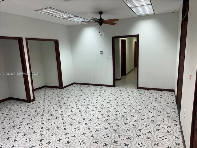 257 N Krome Ave, Homestead, FL 33030