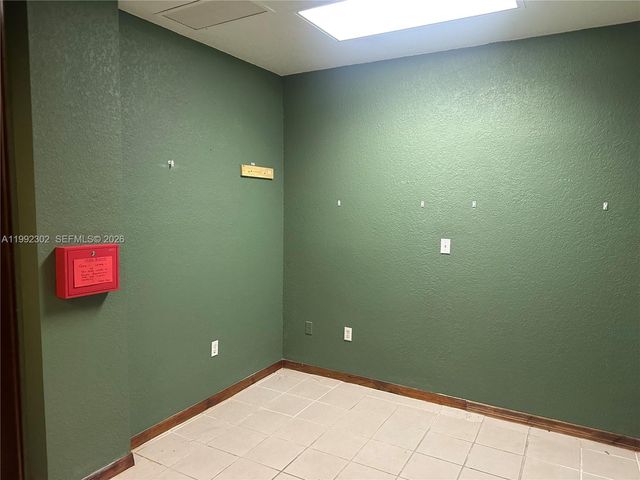 257 N Krome Ave, Homestead, FL 33030