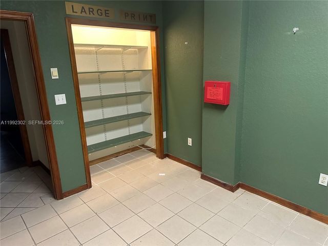 257 N Krome Ave, Homestead, FL 33030