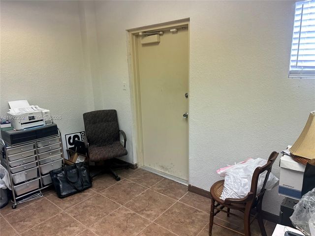 257 N Krome Ave, Homestead, FL 33030