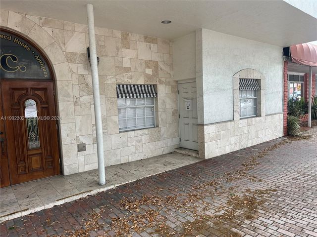 257 N Krome Ave, Homestead, FL 33030