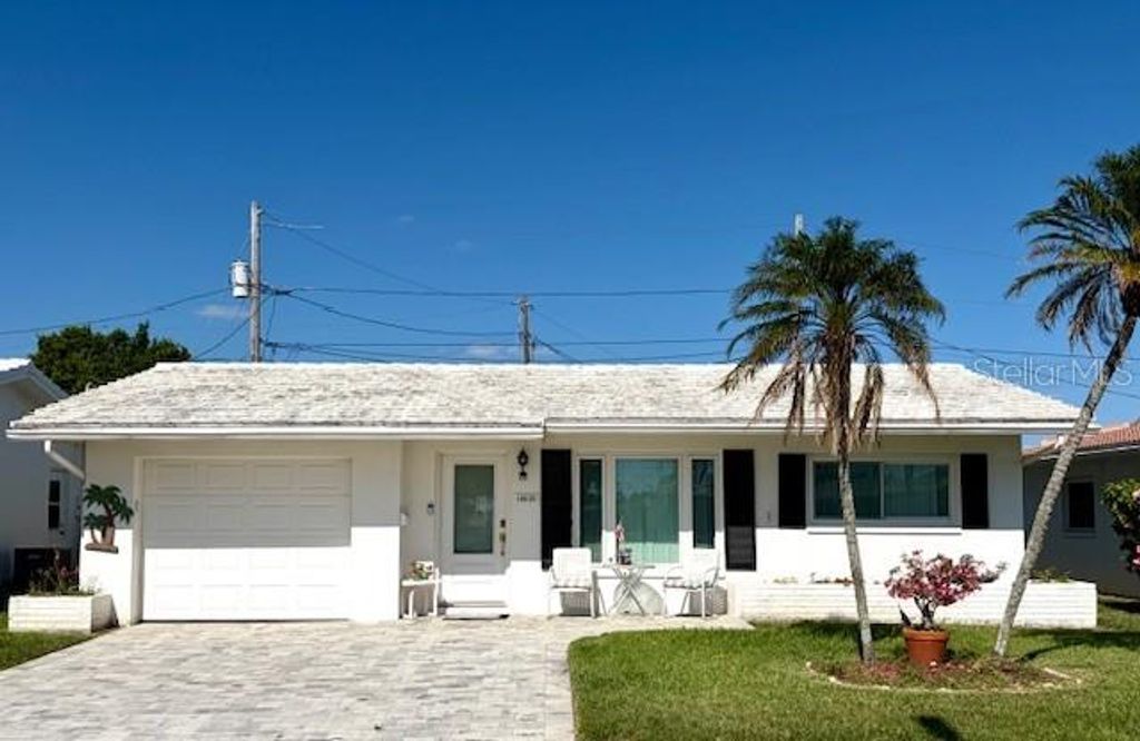 10035 MAINLANDS BOULEVARD N, Pinellas Park, FL 33782