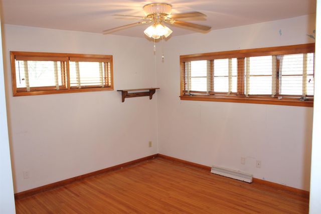 3004 McClain Drive, Cedar Falls, IA 50613