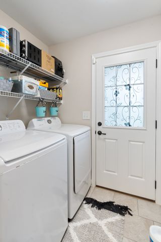 117 E Circle Dr, Burns, TN 37029