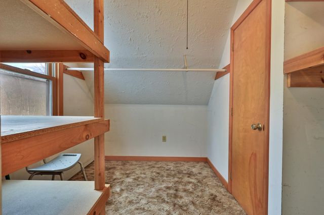 2140 Brandon Mountain Road, Rochester, VT 05767