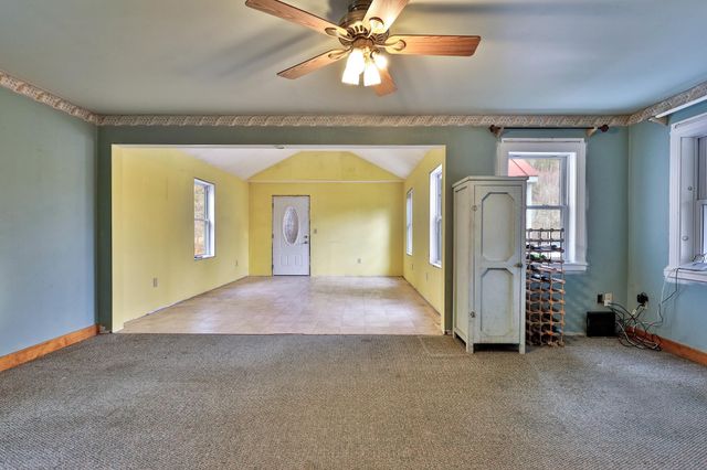 2140 Brandon Mountain Road, Rochester, VT 05767