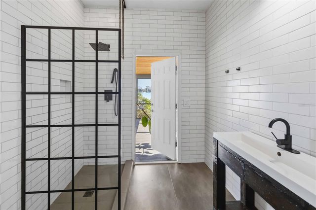 7468 LAKE WILLIS DRIVE, Orlando, FL 32821