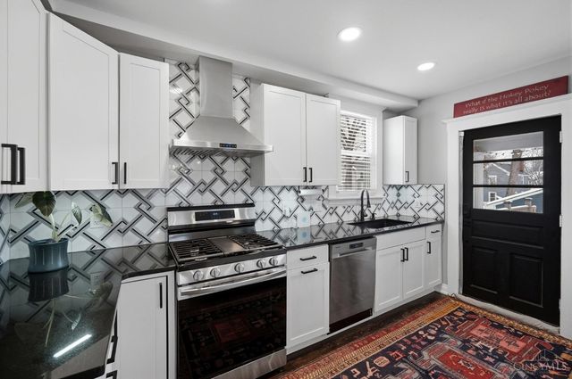 4614 Simpson Avenue, Cincinnati, OH 45227