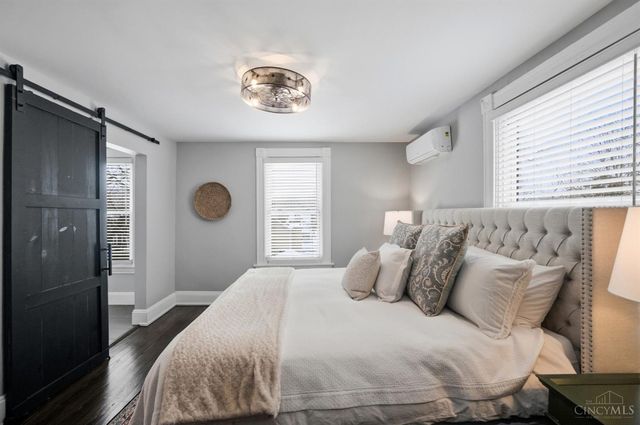 4614 Simpson Avenue, Cincinnati, OH 45227