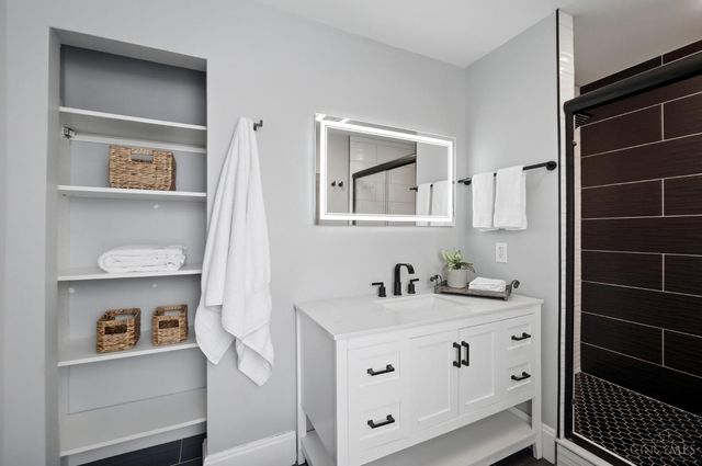 4614 Simpson Avenue, Cincinnati, OH 45227