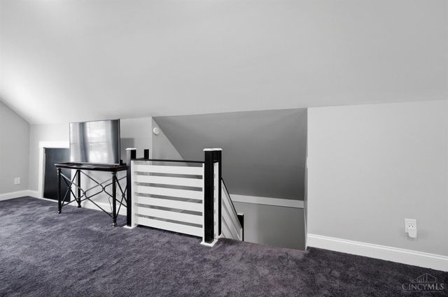 4614 Simpson Avenue, Cincinnati, OH 45227