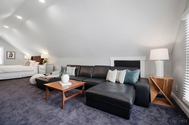 4614 Simpson Avenue, Cincinnati, OH 45227