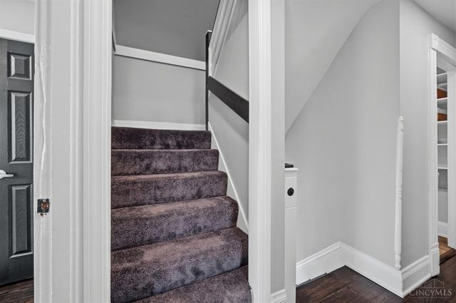 4614 Simpson Avenue, Cincinnati, OH 45227