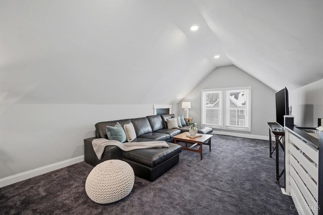 4614 Simpson Avenue, Cincinnati, OH 45227