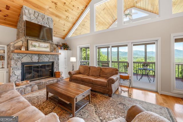 430 Grimes Nose, Sautee Nacoochee, GA 30571