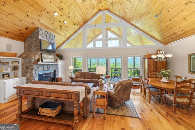430 Grimes Nose, Sautee Nacoochee, GA 30571