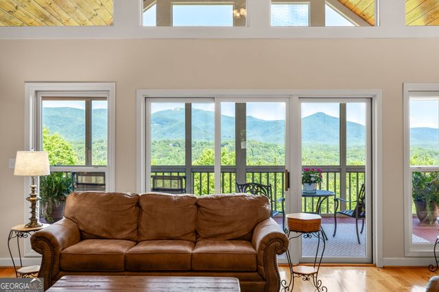430 Grimes Nose, Sautee Nacoochee, GA 30571