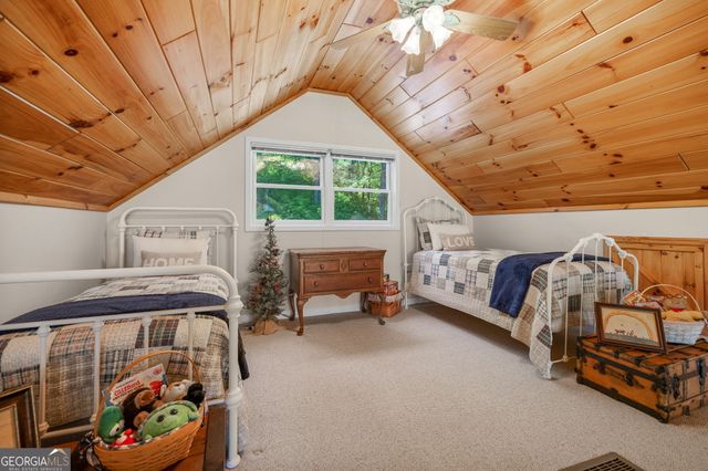 430 Grimes Nose, Sautee Nacoochee, GA 30571