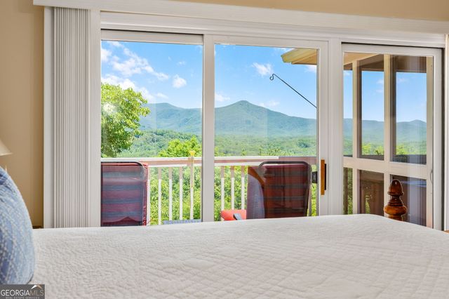 430 Grimes Nose, Sautee Nacoochee, GA 30571