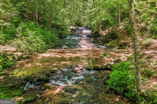 430 Grimes Nose, Sautee Nacoochee, GA 30571