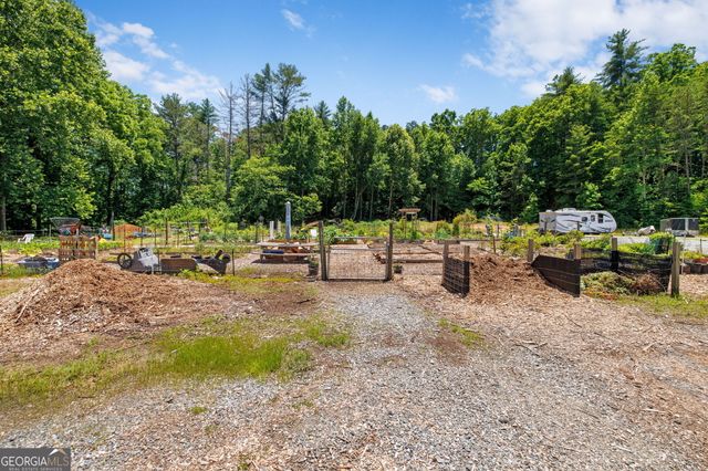 430 Grimes Nose, Sautee Nacoochee, GA 30571
