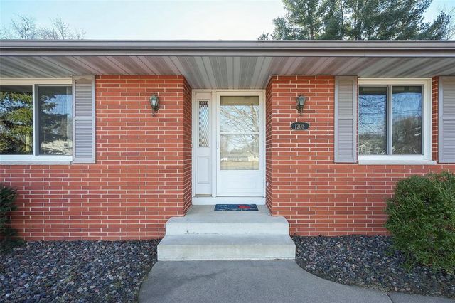 1205 Webster Avenue, Eau Claire, WI 54701
