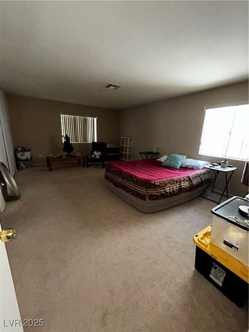 5617 Open Court, Las Vegas, NV 89118