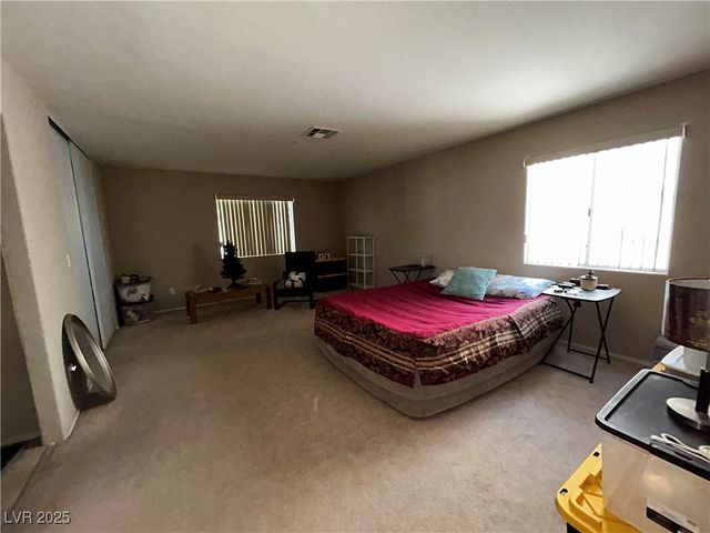 5617 Open Court, Las Vegas, NV 89118