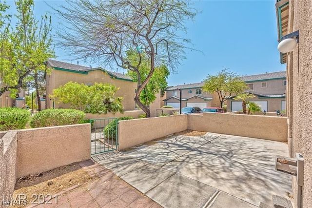 5617 Open Court, Las Vegas, NV 89118