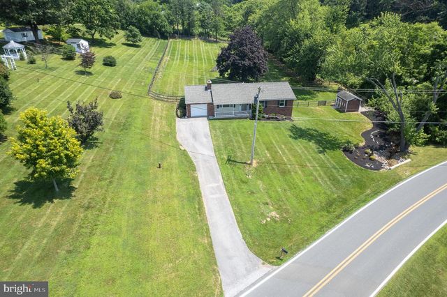 1876 SNYDERSBURG RD, Westminster, MD 21157