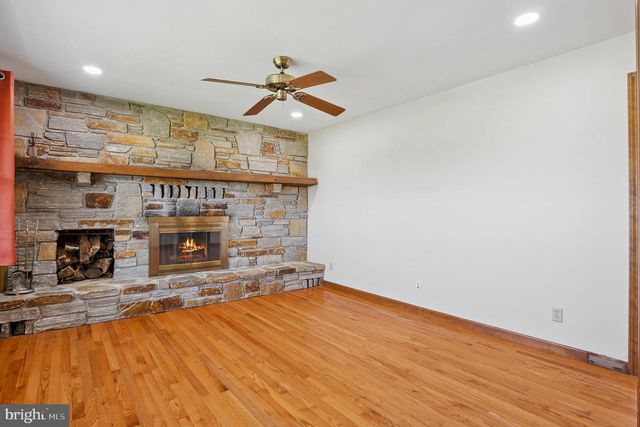 1876 SNYDERSBURG RD, Westminster, MD 21157
