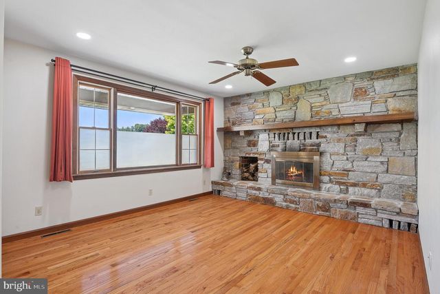 1876 SNYDERSBURG RD, Westminster, MD 21157