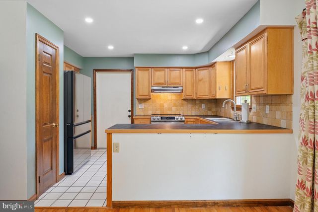 1876 SNYDERSBURG RD, Westminster, MD 21157
