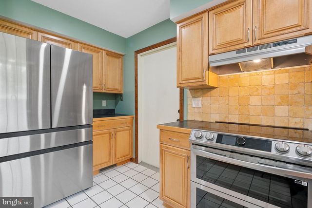 1876 SNYDERSBURG RD, Westminster, MD 21157