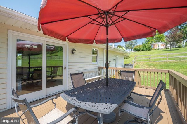 1876 SNYDERSBURG RD, Westminster, MD 21157
