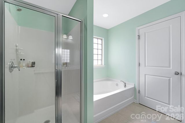 10840 Cove Point Drive, Charlotte, NC 28278