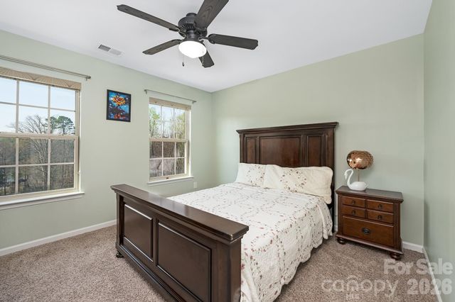 10840 Cove Point Drive, Charlotte, NC 28278