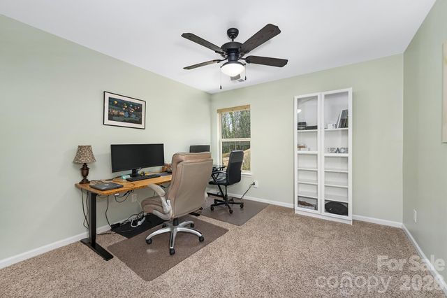 10840 Cove Point Drive, Charlotte, NC 28278