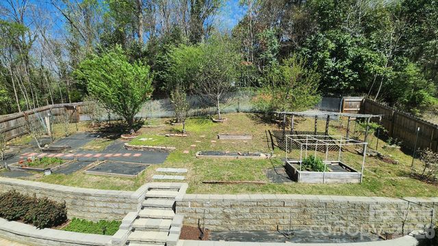 10840 Cove Point Drive, Charlotte, NC 28278