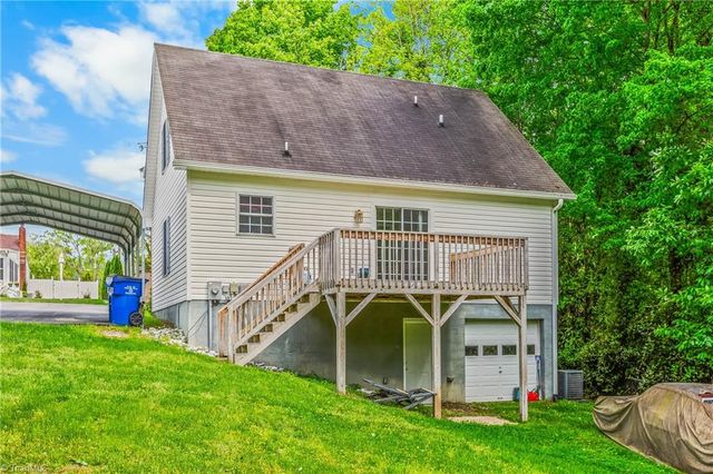 150 Anna Way, Mount Airy, NC 27030