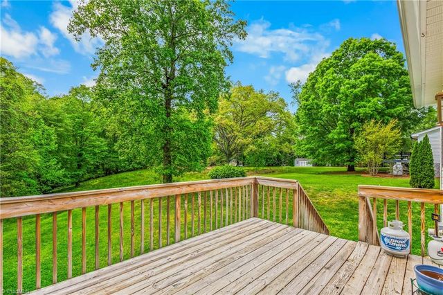 150 Anna Way, Mount Airy, NC 27030
