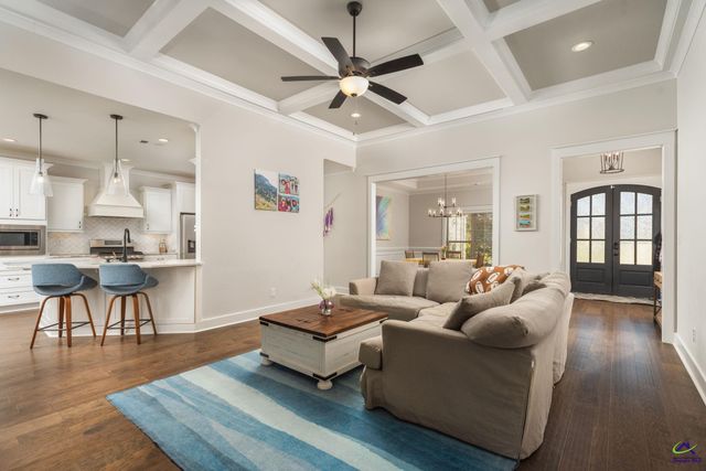 106 Gracetree Way, Kathleen, GA 31047