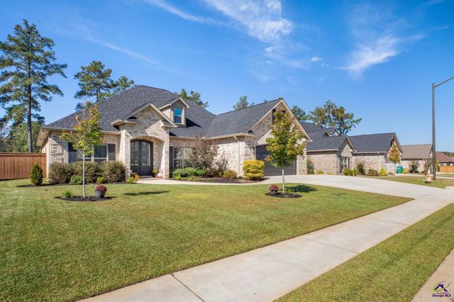 106 Gracetree Way, Kathleen, GA 31047