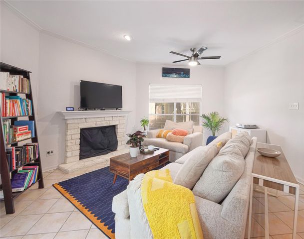2450 WICKERSHAM LN M1311, Austin, TX 78741