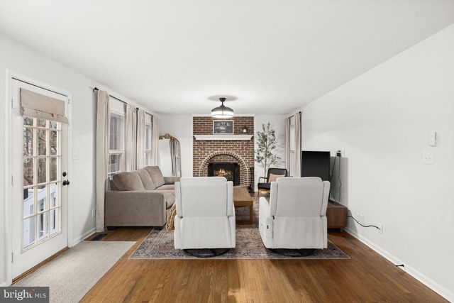 41 BALDWIN DR, Fredericksburg, VA 22406