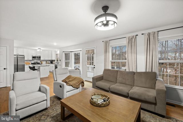 41 BALDWIN DR, Fredericksburg, VA 22406