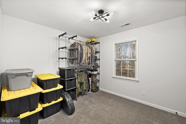 41 BALDWIN DR, Fredericksburg, VA 22406