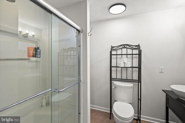 41 BALDWIN DR, Fredericksburg, VA 22406